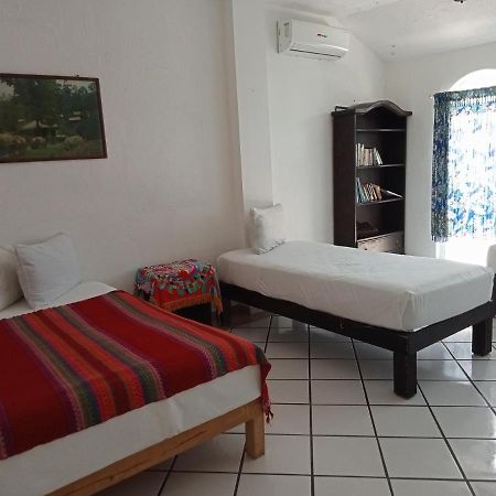 Alexandross Hostel Puerto Vallarta Ngoại thất bức ảnh