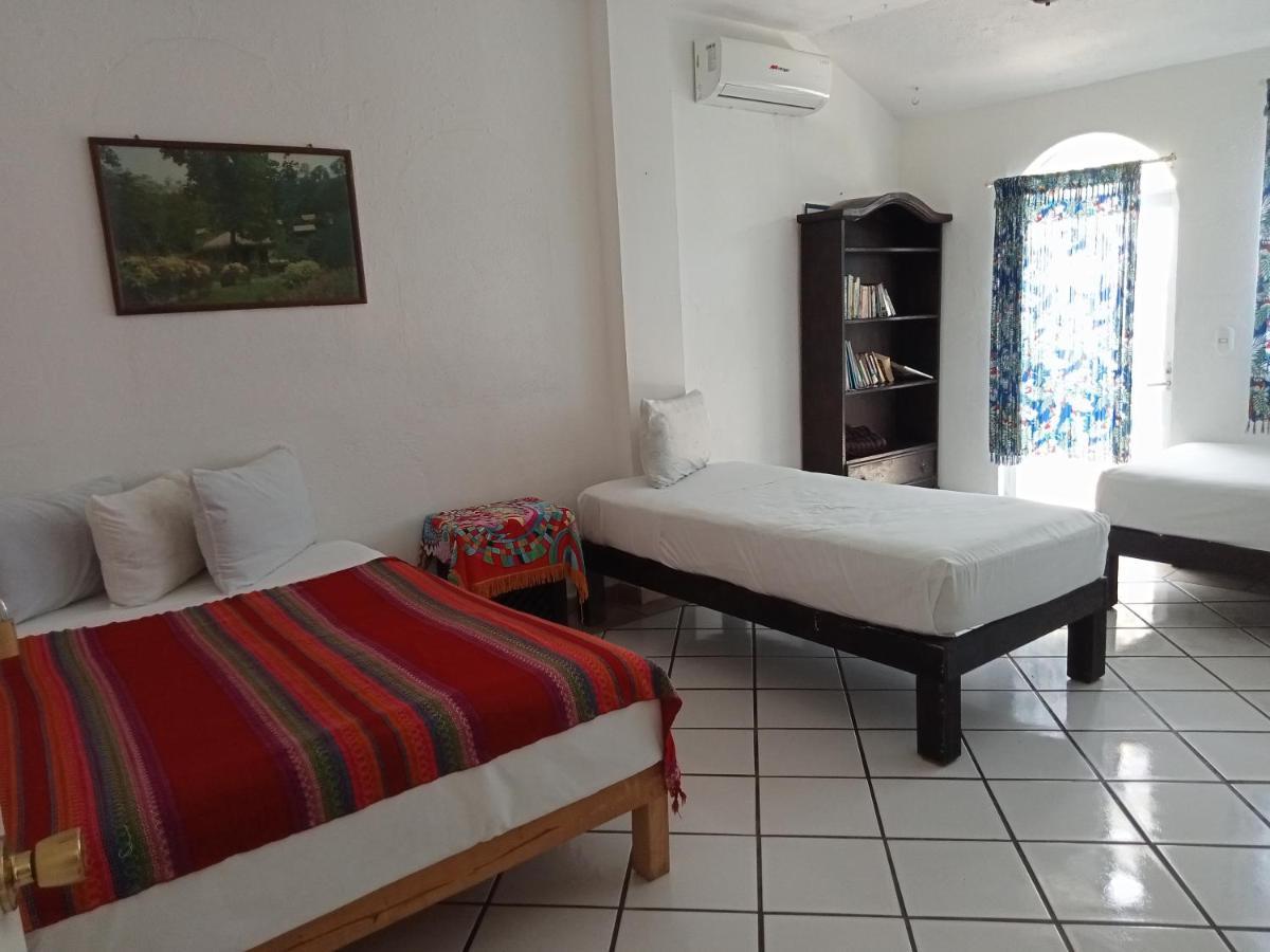 Alexandross Hostel Puerto Vallarta Ngoại thất bức ảnh